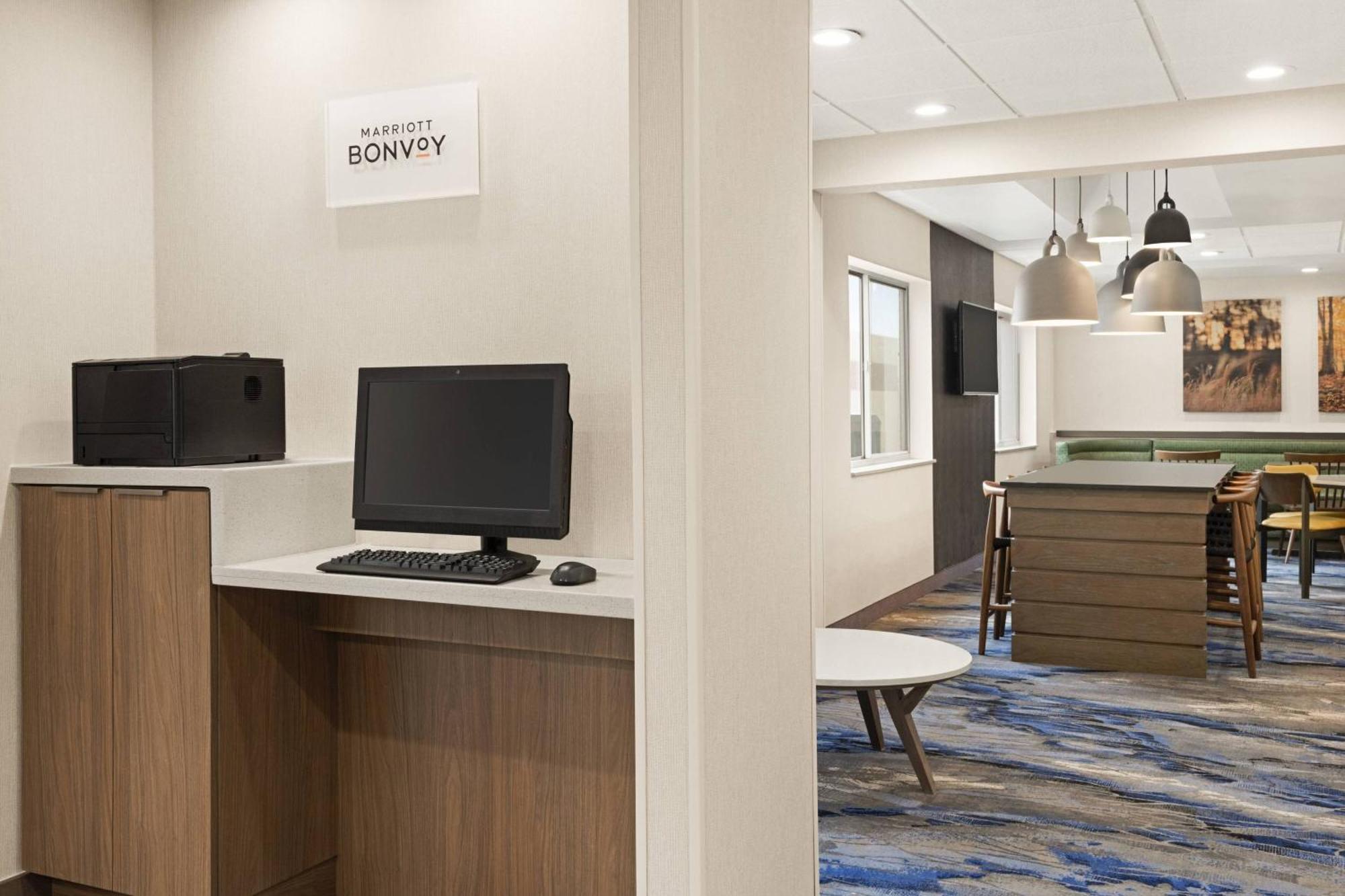 Fairfield Inn By Marriott Warren Niles Esterno foto